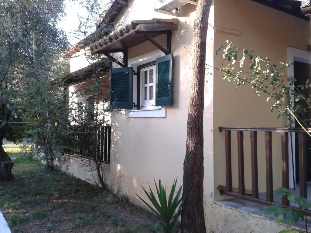 Villa Rododafni 로다 외부 사진